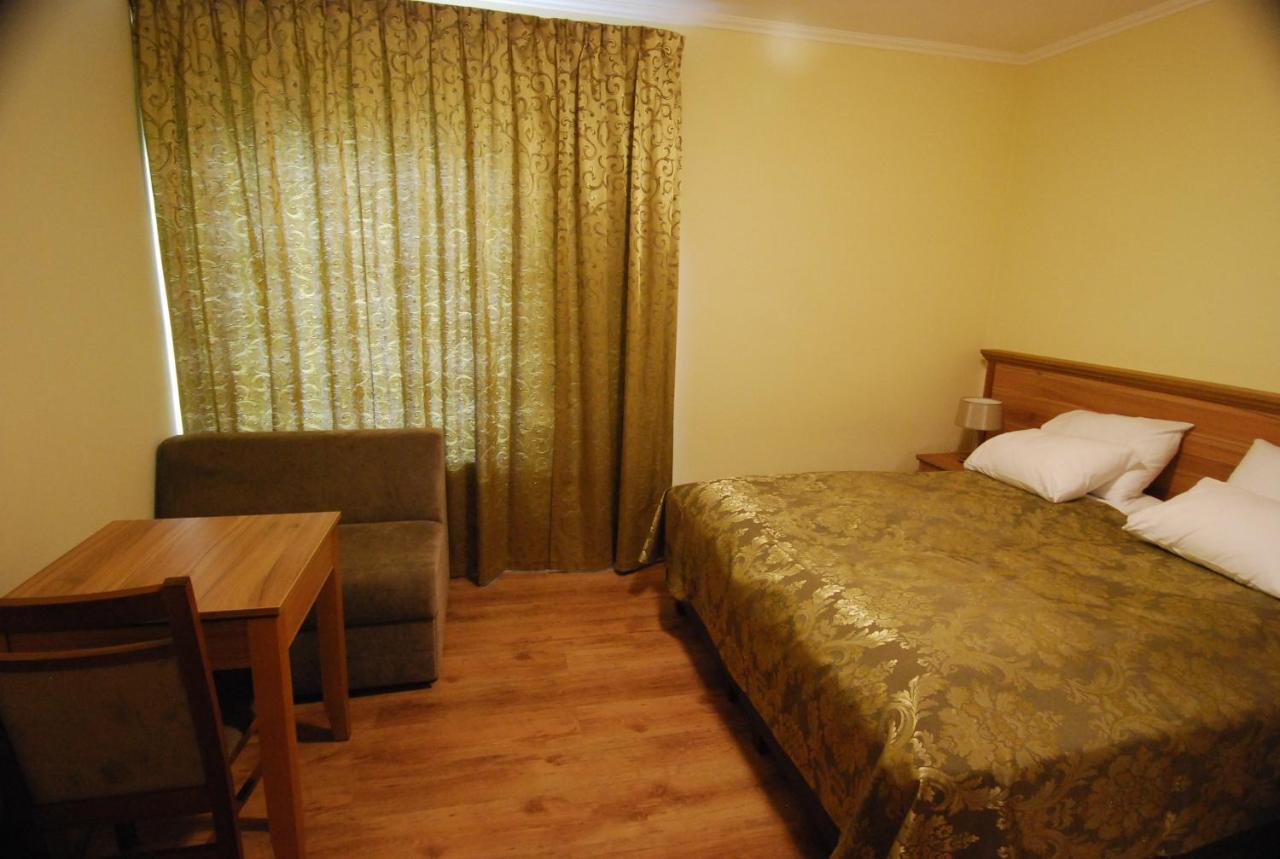 Ivanek Guest House Zvíkovské Podhradí Exteriör bild